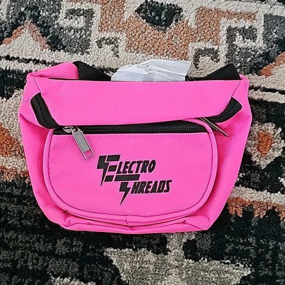 Electro threads Handbags - Fanny pack / hip bag
